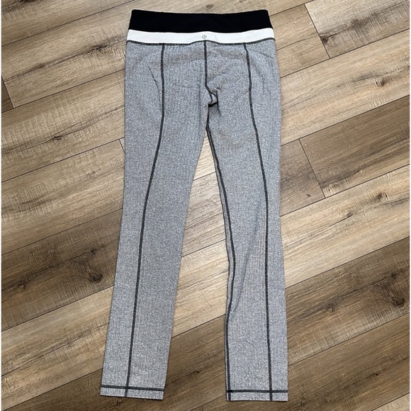 Lululemon Leggings- Long - Picture 2 of 6